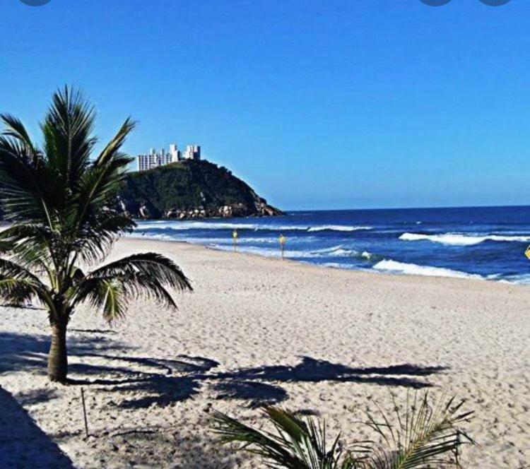 1 , ,enseada Com 2 Dorm, 200m Praia, *