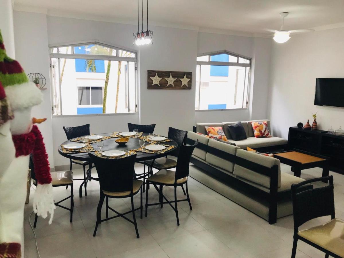 Apartment 1 , ,enseada Com 2 Dorm, 200m Praia,