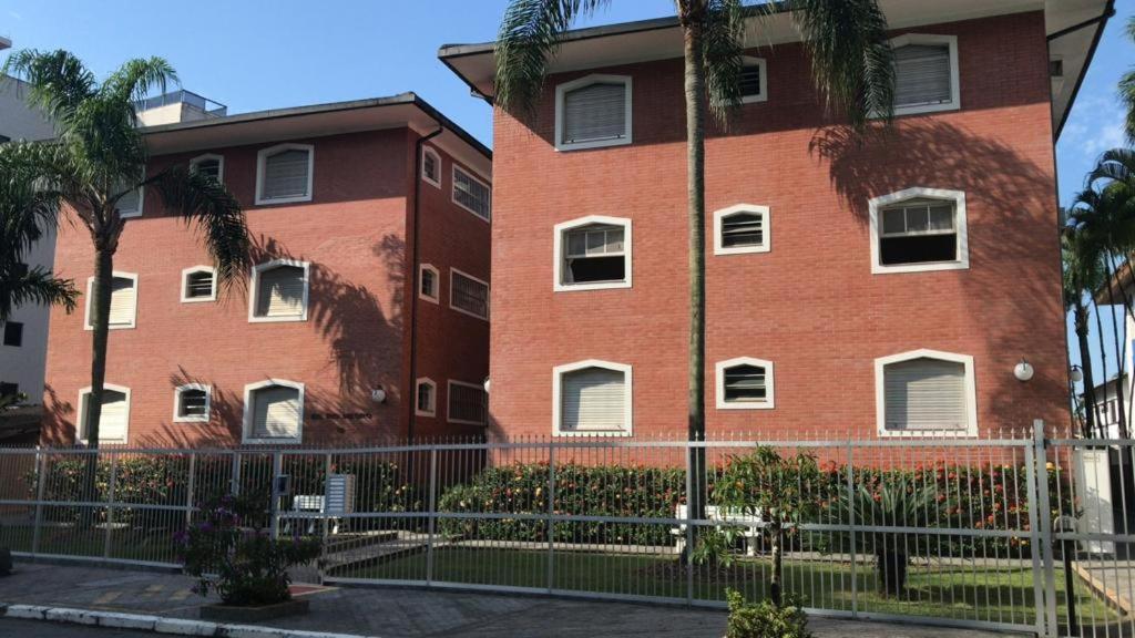 Apartment 1 , ,enseada Com 2 Dorm, 200m Praia, Guaruja